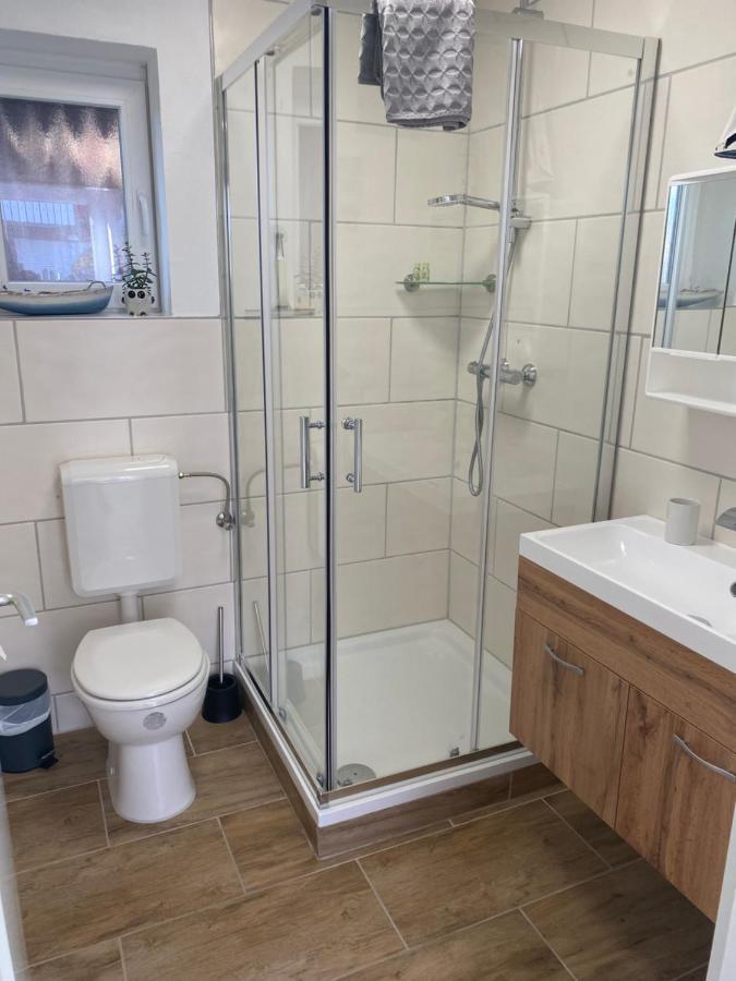 Gaestezimmer Luetje Wattwurm Appartement Dornumersiel Buitenkant foto